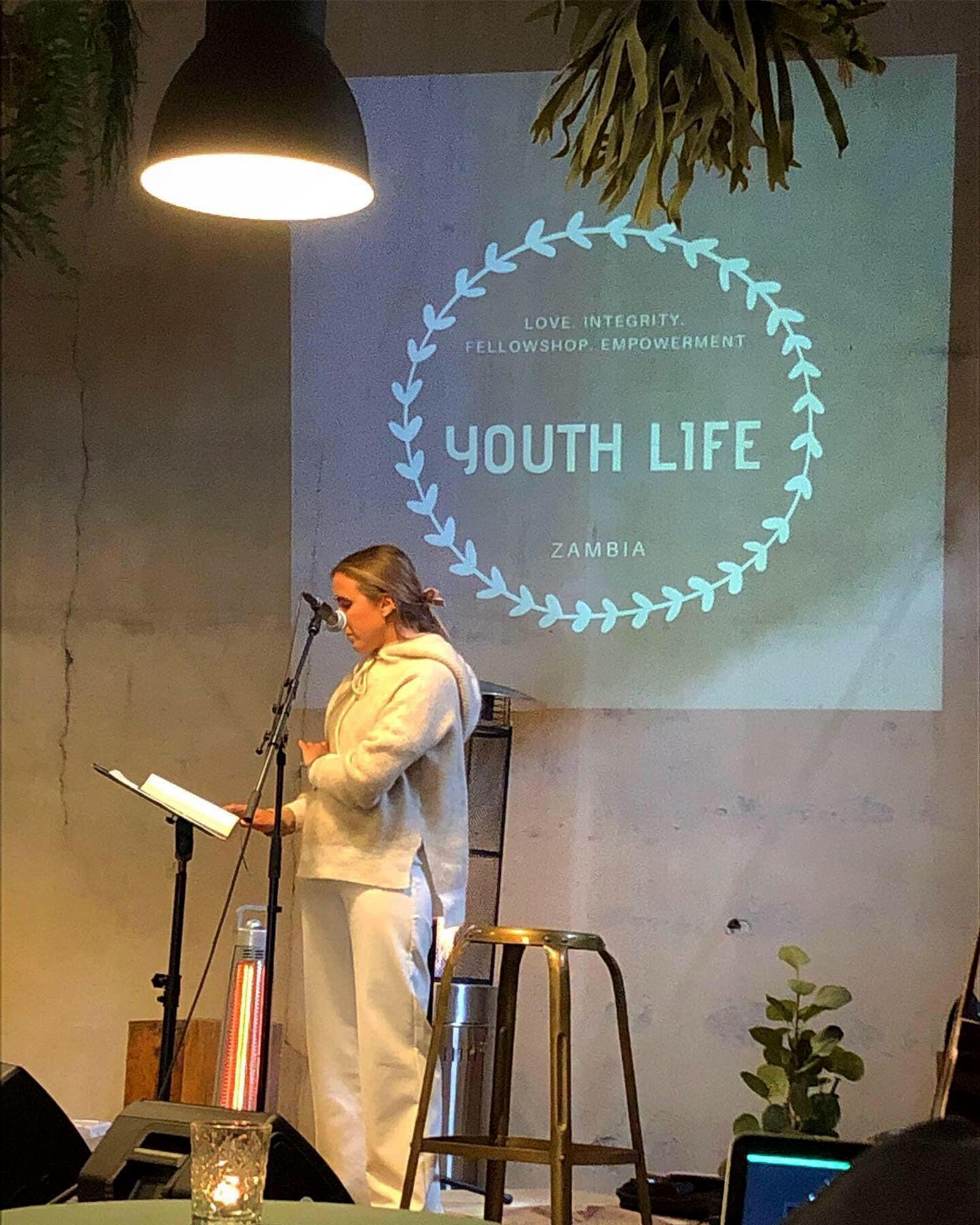 Youth Life grunder